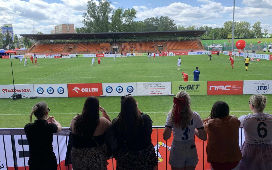 W Warszawie pojawili się kibice z Anglii