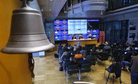 Notowania na GPW rozpoczęły się od niewielkiego spadku wartości WIG20