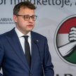 Poseł PiS Marcin Romanowski podczas konferencji prasowej w Budapeszcie