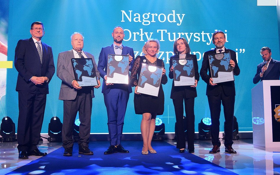 Od Lewej: Filip Frydrykiewicz, Andrzej Betlej, Krzysztof Celuch, Marta Chełkowska, Agnieszka Kukałow