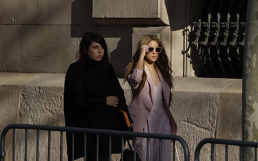 Shakira kieruje się na pierwszy dzień swojego procesu dotyczącego niepłacenia przez nią podatków w H