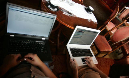 Przetargi wchodzą do Internetu
