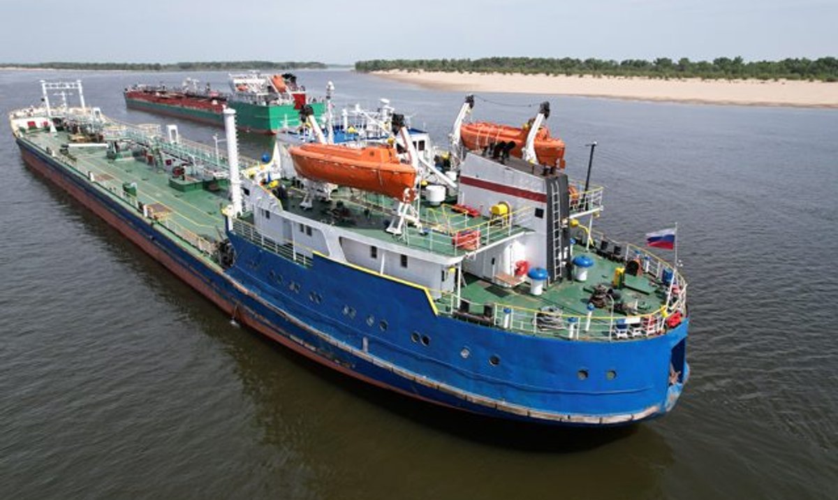 Aresztowania starych tankowców z rosyjską ropą. Początek końca floty cieni?