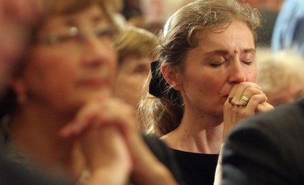 Ludzie wierzący są bardziej szczęśliwi