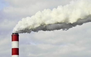 Polska wśród krajów emitujących do atmosfery najwięcej CO2 w Europie