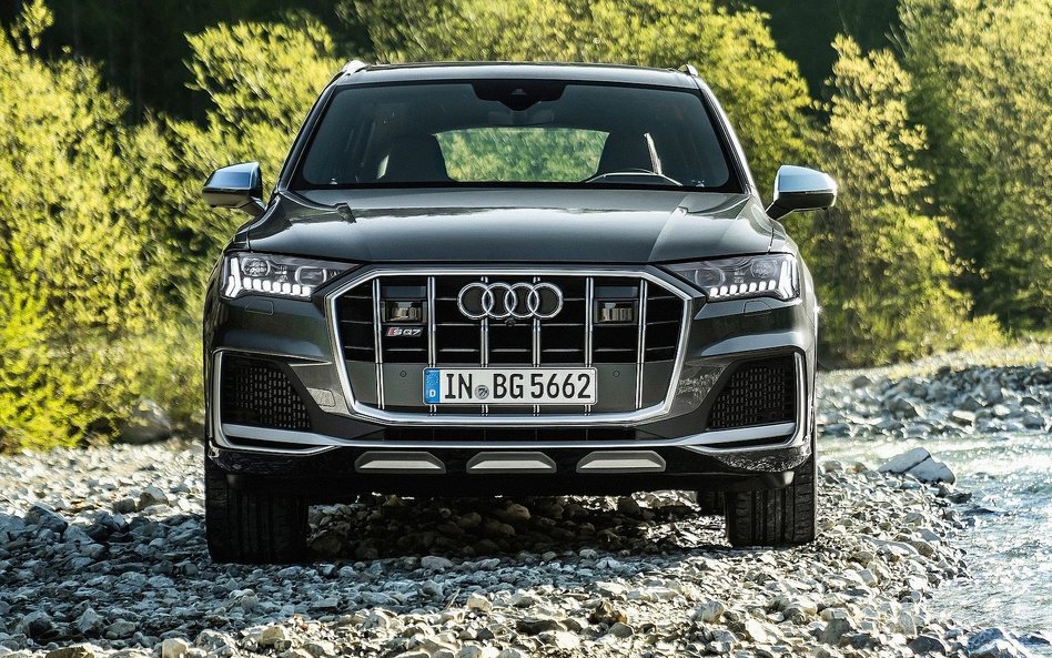 AudI SQ7