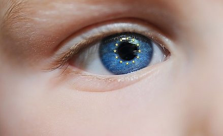 Czy jest 500 plus kiedy ojciec porzuca rodzinę i wyjeżdża do pracy za granicę