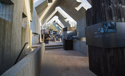 Muzeum Martyrologii Wsi Polskich w Michniowie (woj. świętokrzyskie) w swoim obecnym kształcie został