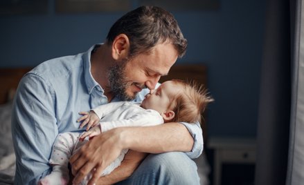 Zgłoś urodzenie dziecka online, ale uważaj na imię noworodka