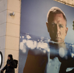 Przez kilkanaście lat „twarzą” filmów o Jamesie Bondzie był brytyjski aktor Daniel Craig. Od kilku l