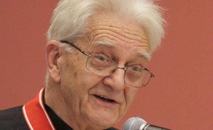 Ks. Adam Boniecki: Nie na walce o krzyż w Sejmie polega piękno Ewangelii