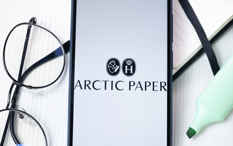 Wyniki Arctic Paper pod wpływem niekorzystnego otoczenia