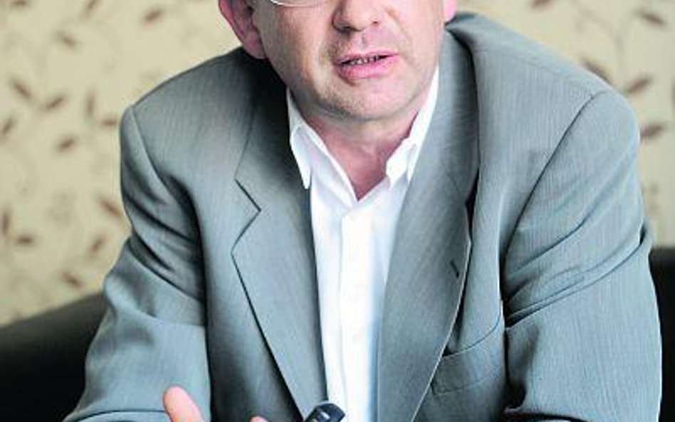 Adam Brodowski, dawny udziałowiec i prezes Browarów Brok- -Strzelec, wraca do branży napojów. Chce z