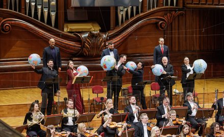 Szalona zabawa na festiwalowym „Wekslu małżeńskim”