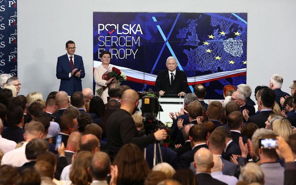 Chrabota: Nie stygmatyzować samorządności