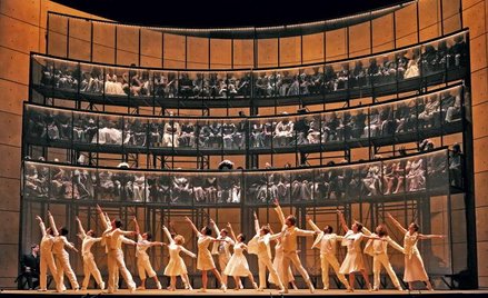 Mark Morris stworzył efektowną inscenizację „Orfeusza i Eurydyki” (Metropolitan Opera)