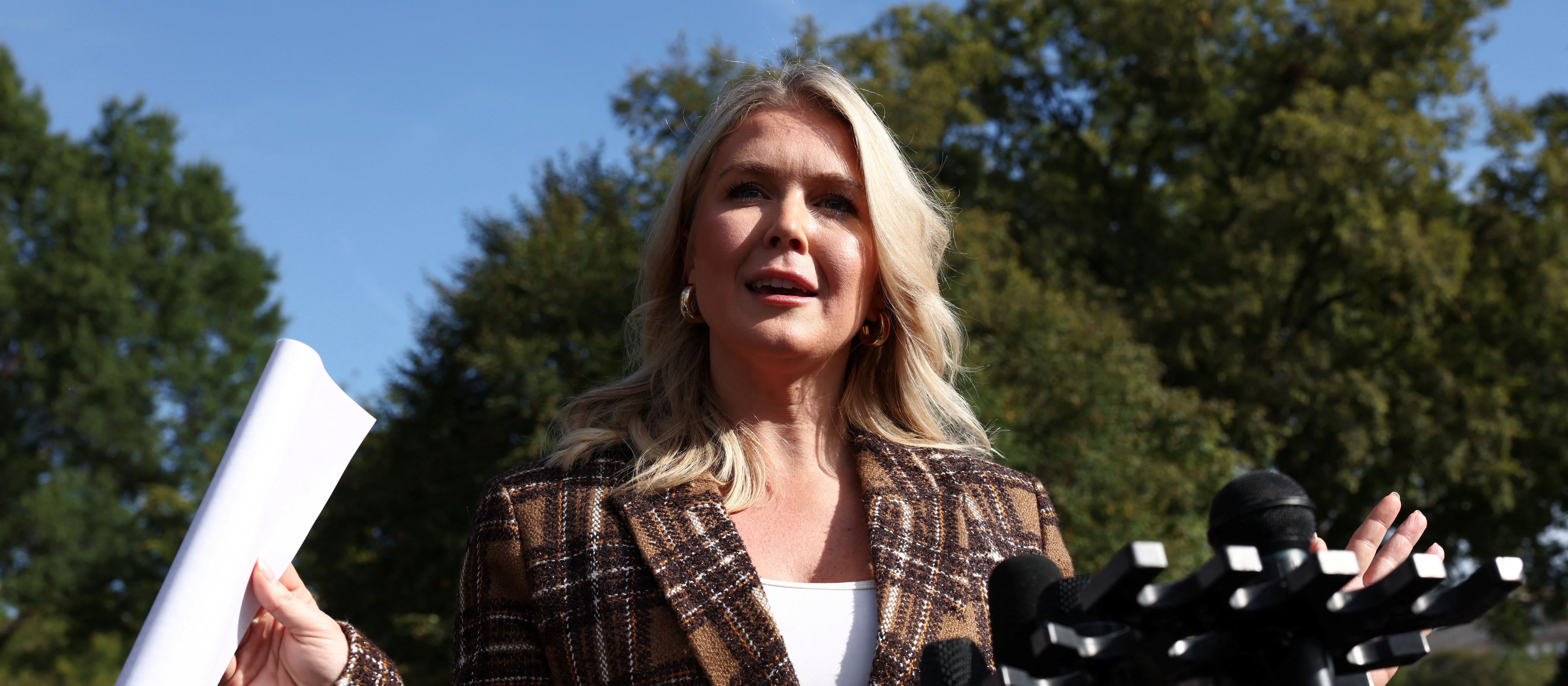 Lekarze mają sprawdzać status migracyjny zanim zaczną ratować życie? Rzeczniczka Donalda Trumpa nie odpowiedziała