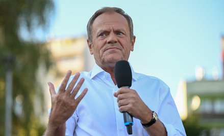 Przewodniczący Platformy Obywatelskiej Donald Tusk podczas spotkania z mieszkańcami Skarżyska-Kamien