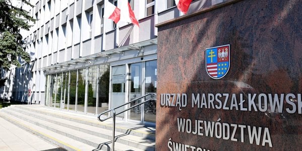 Świętokrzyskie: Politycy po wyborczych porażkach lądują na stołkach w szpitalach