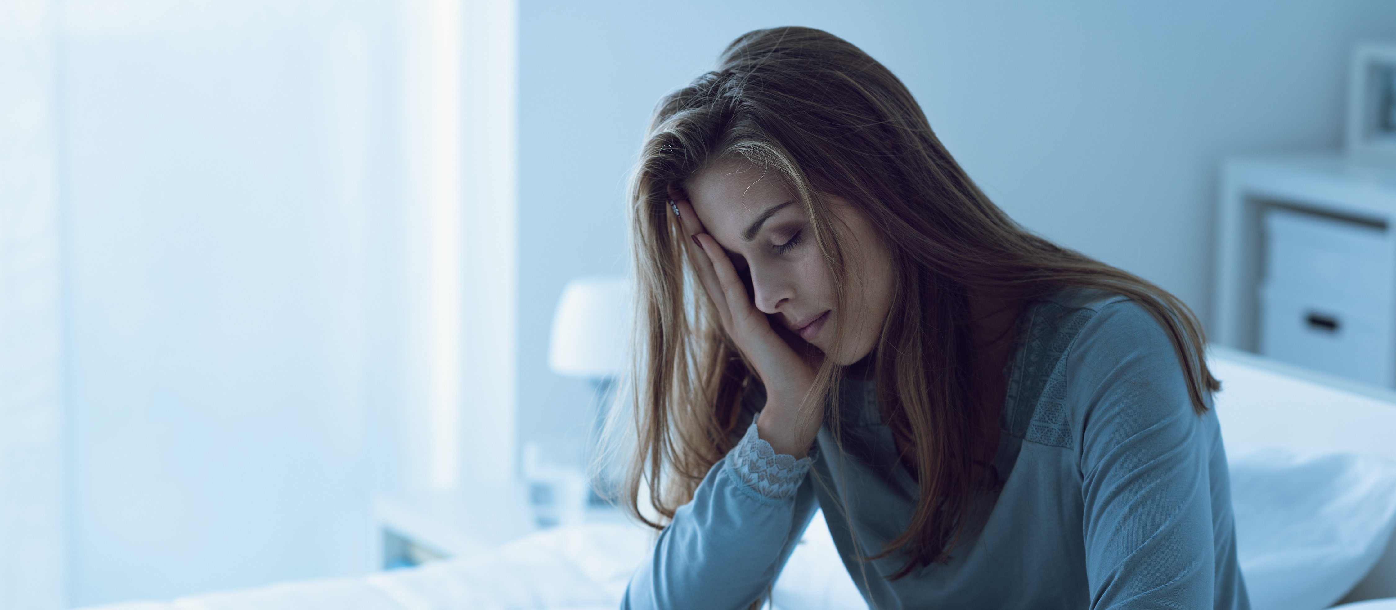 Śpisz w ten sposób? Takie nawyki mogą być wczesnym sygnałem demencji