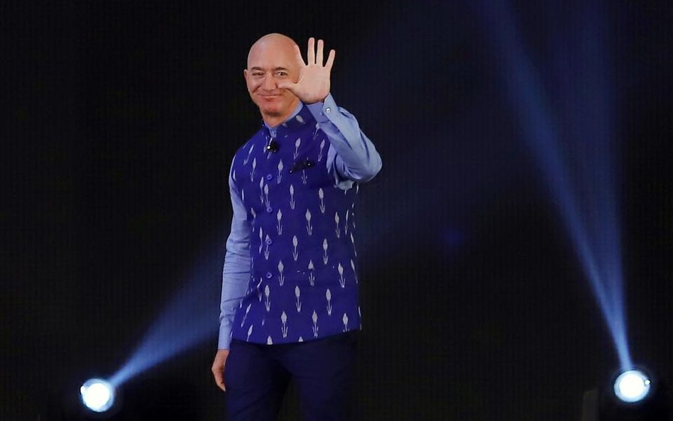 Jeff Bezos jest tak bogaty, że znów pobił rekord