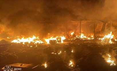 W wyniku ataku powietrznego Rosji na Kijów w stolicy Ukrainy doszło do kilku pożarów
