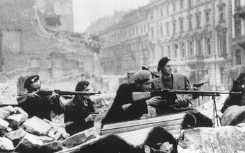 W uroczystościach wybuchu Powstania Warszawskiego wezmą udział kombatanci, przedstawiciele władz pań