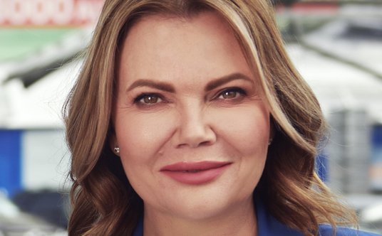 Karolína Topolová, dyrektor generalna i prezes zarządu AURES Holdings, operatora międzynarodowej sie