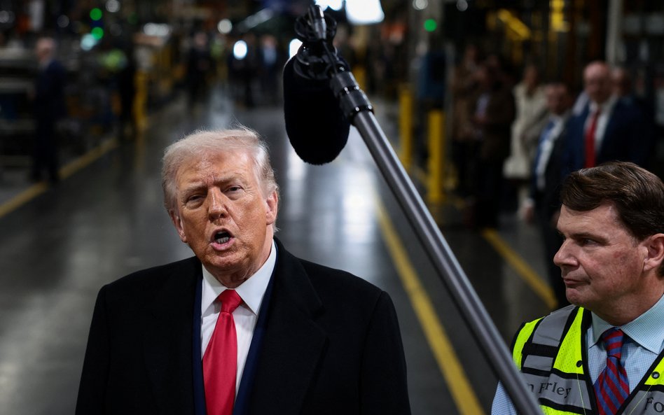 Irena Lasota: Od Chaplina do Trumpa – Polacy i światowe skandale