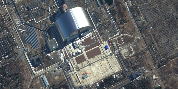 Pentagon: Rosjanie zaczynają wycofywać się z terenu elektrowni jądrowej w Czarnobylu