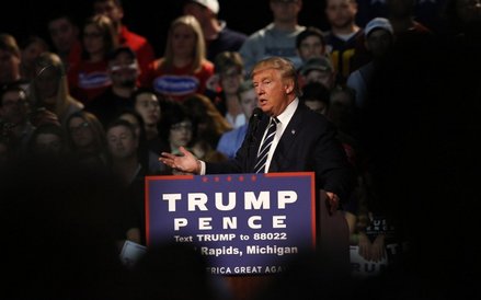 Donald Trump zagrał w 10 filmach, w tym epizodyczną rolę w "Kevin sam w Nowym Jorku".