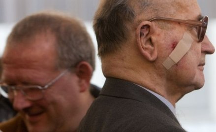 Adam Michnik pisze o zbrodniarzu