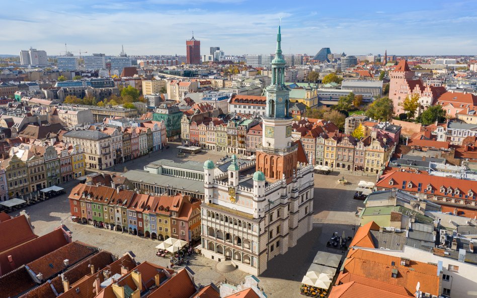 Poznański rynek widziany z góry.