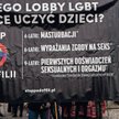 Jak być konserwatystą w czasach „świętej wojny”? Gdy prawa strona przypisuje lewej złe intencje, np.