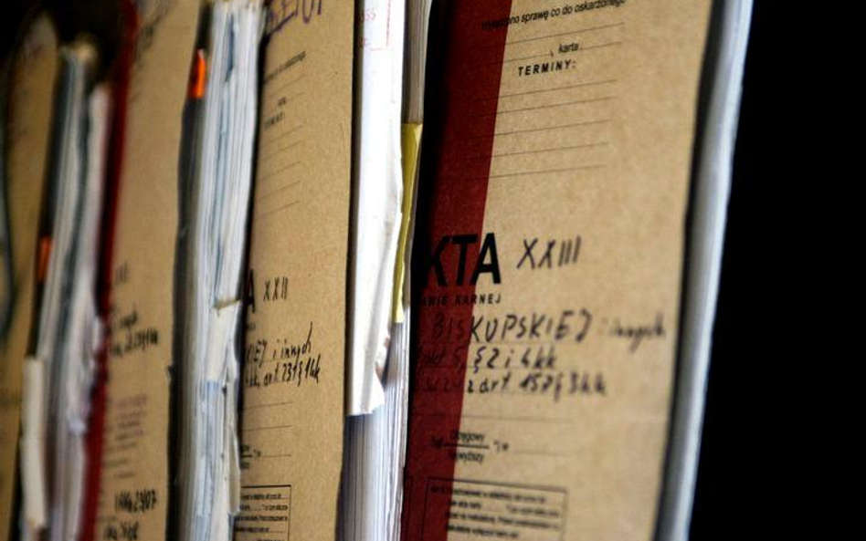 Akta