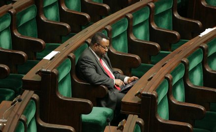 Starają się obietnice polityków ocalić od zapomnienia