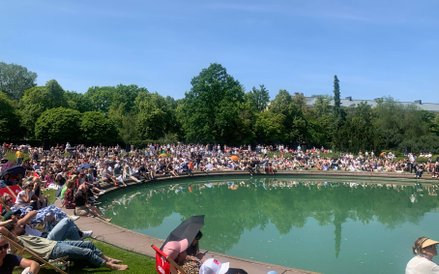 Słuchacze szczelnie wypełnili strefę publiczności