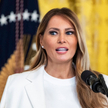 Melania większość czasu spędza w Trump Tower w Nowym Jorku, a czasem w rezydencji Trumpów na Florydz