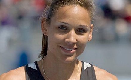 Lolo Jones: z bieżni na tor bobslejowy