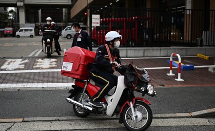 Japonia przekaże każdemu obywatelowi 930 dolarów