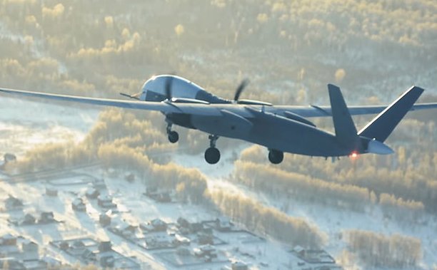 Altius, eksperymentalny rosyjski dron runął na budynek w Kazaniu