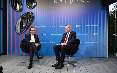 Maciej Maksymilian Latos (z lewej) w rozmowie z Marcinem Piaseckim podkreślał, że u podstaw współpra