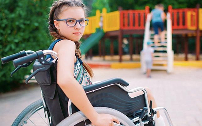 Wczesne zastosowanie leczenia chroni dzieci przed wózkiem inwalidzkim