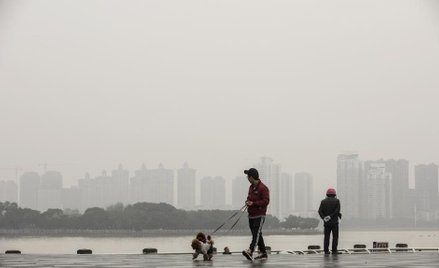 Chiny tną prognozę wzrostu. Czarne chmury nad gospodarką