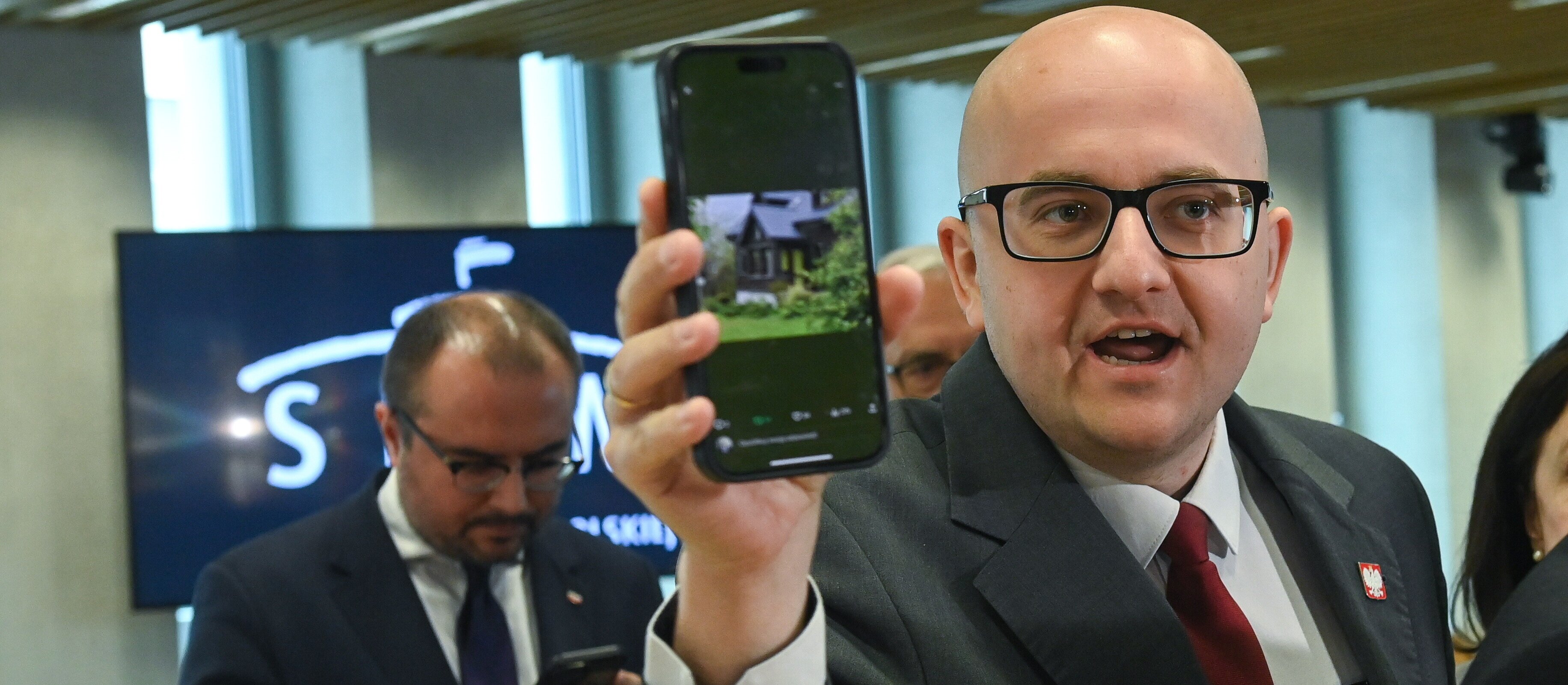 Bójki, wyzwiska, pijackie ekscesy. Dlaczego w restauracji sejmowej jest ich coraz więcej?