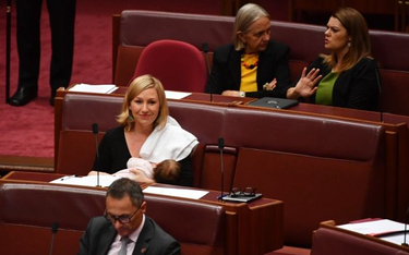 Australia: Pierwsze karmienie piersią w parlamencie