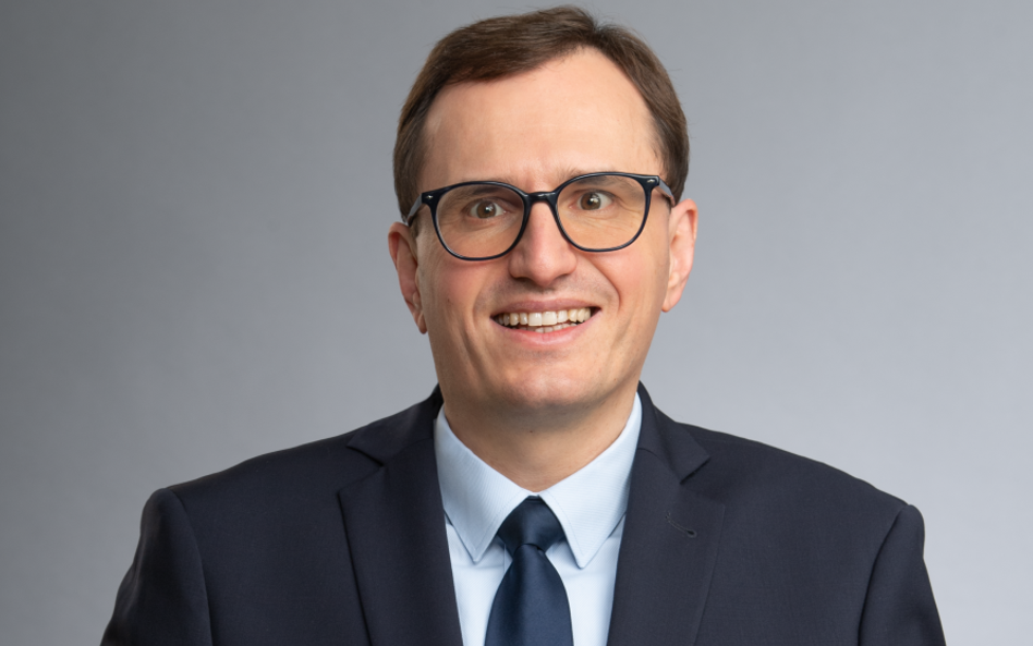Piotr Jarzyński jest wspólnikiem w Kancelarii Prawnej Jarzyński & Wspólnicy, ekspertem Komitetu ds. 