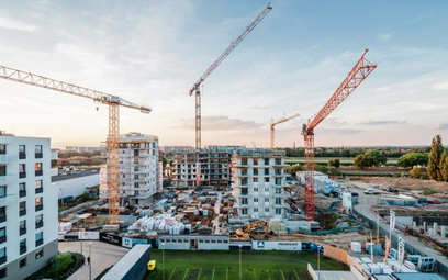 W ubiegłym roku deweloperzy i inwestorzy prywatni rozpoczęli w Polsce budowę ponad 237 tys. mieszkań