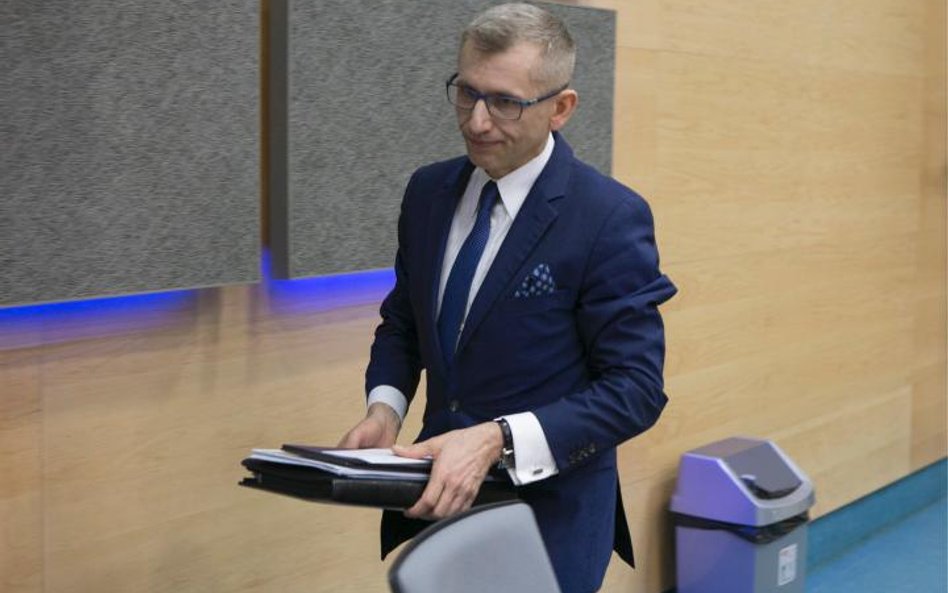 W PiS można usłyszeć, że Krzysztof Kwiatkowski uniknął Trybunału, bo uznano, że jego sprawa nie miał