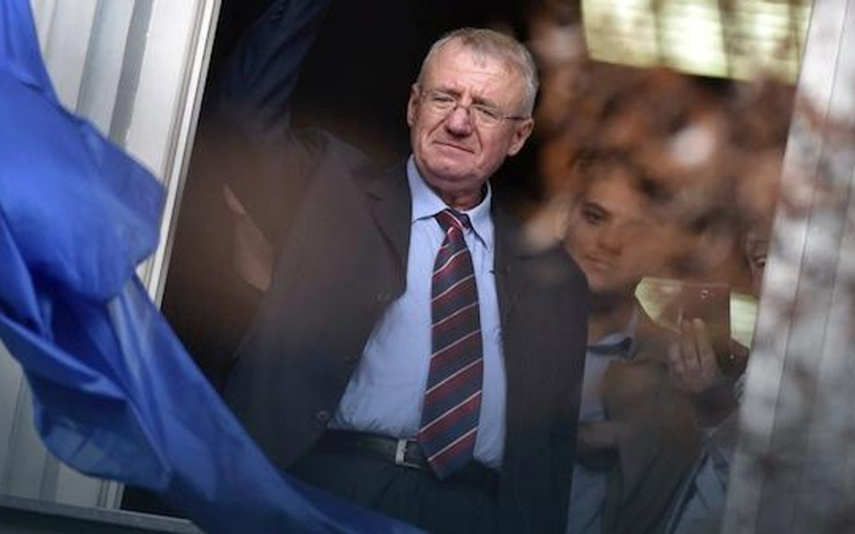 Serbscy radykałowie chcą przyspieszonych wyborów